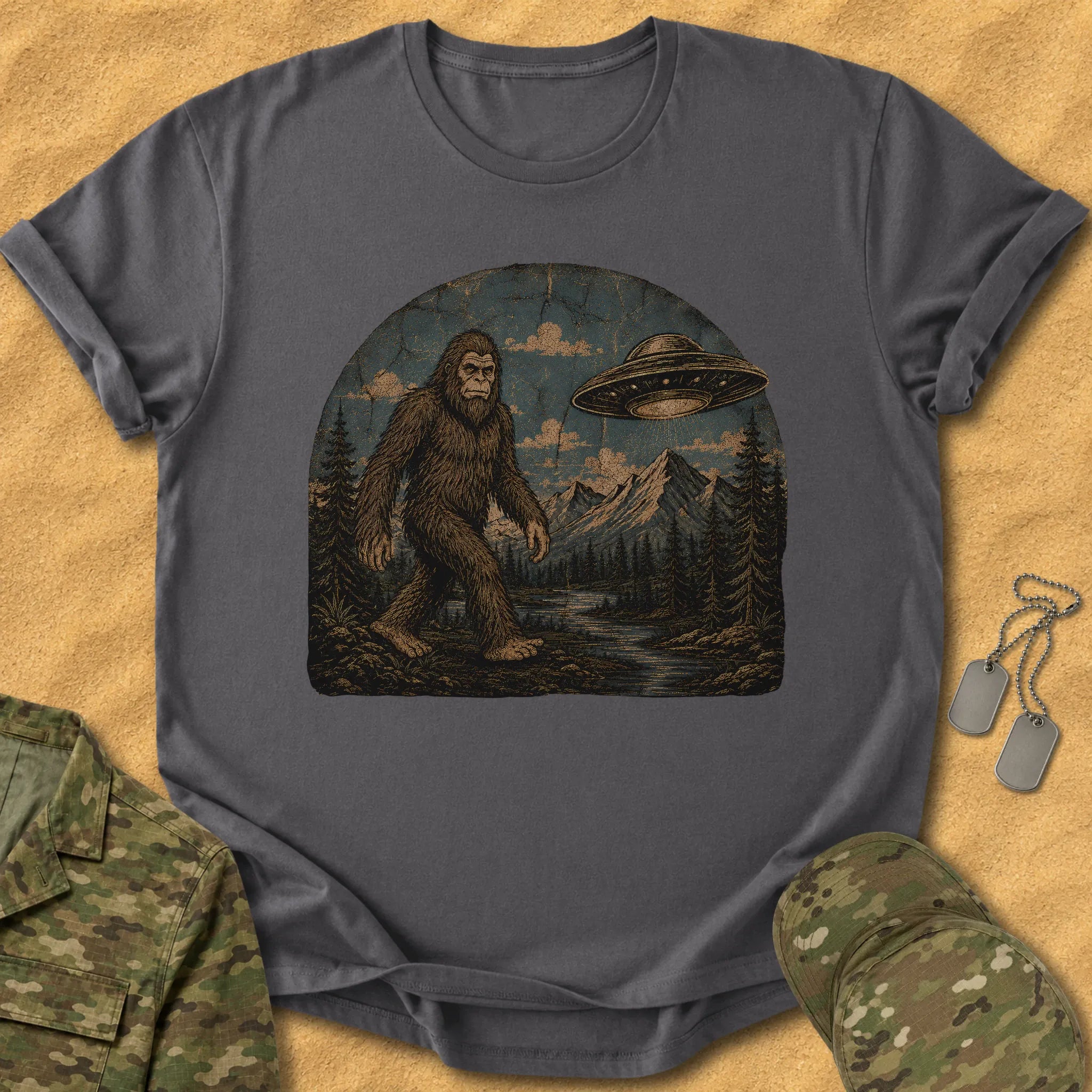 T-Shirt Big Foot Circle T-Shirt