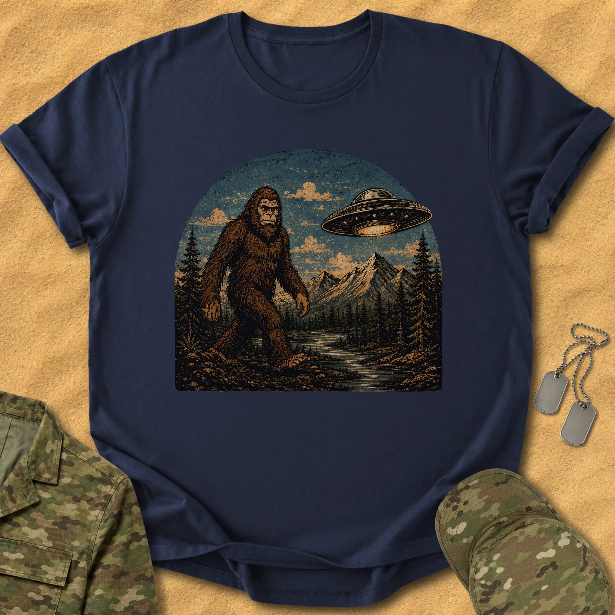 T-Shirt BigFoot and UFO T-Shirt