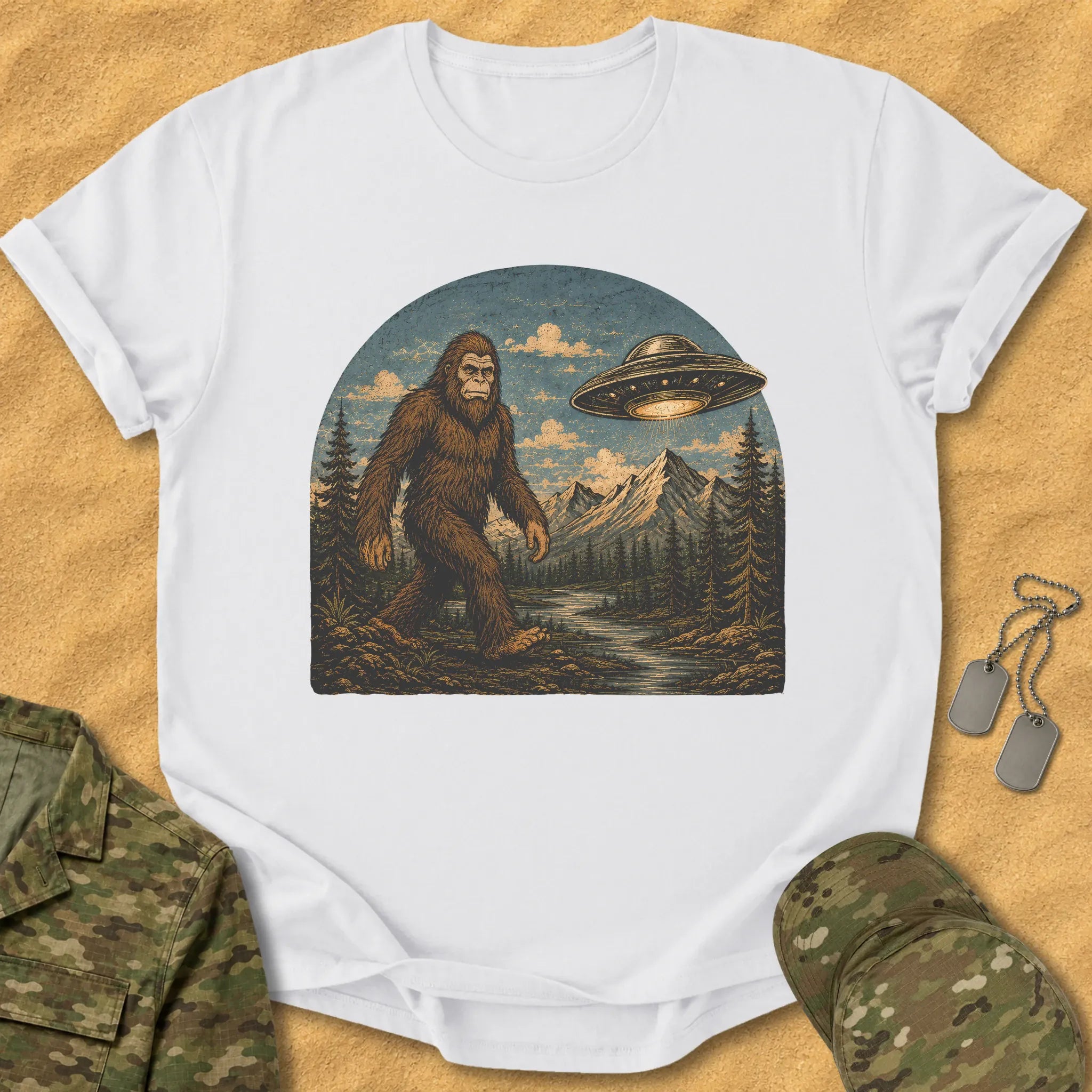 T-Shirt BigFoot and UFO T-Shirt