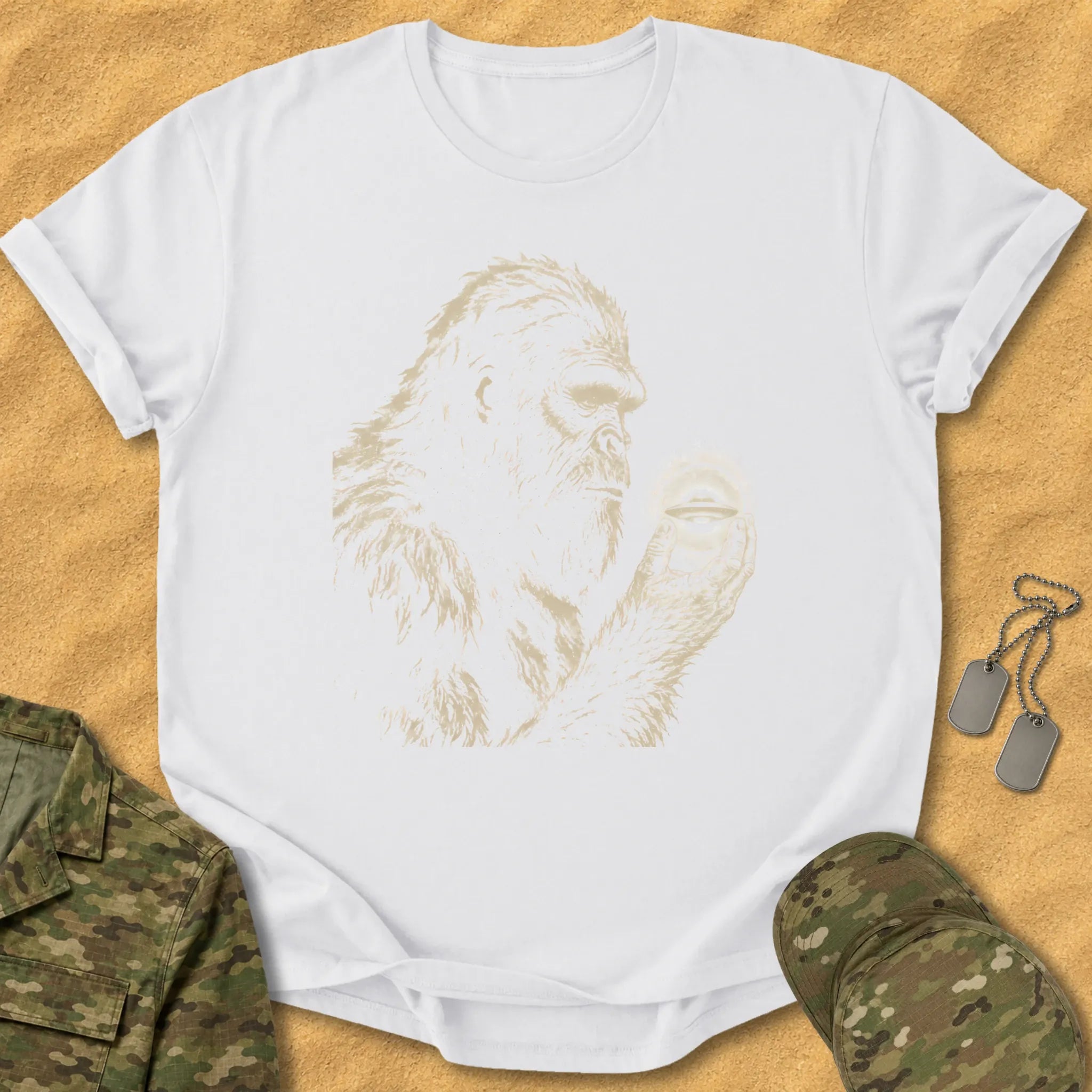 T-Shirt Bigfoot UFO Orb T-Shirt