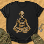T-Shirt Seated Terrace Alien T-Shirt