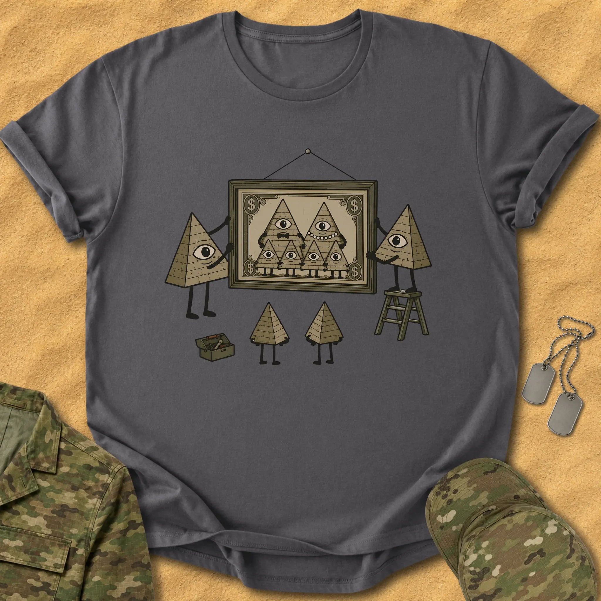 T-Shirt The Pyramid Family T-Shirt