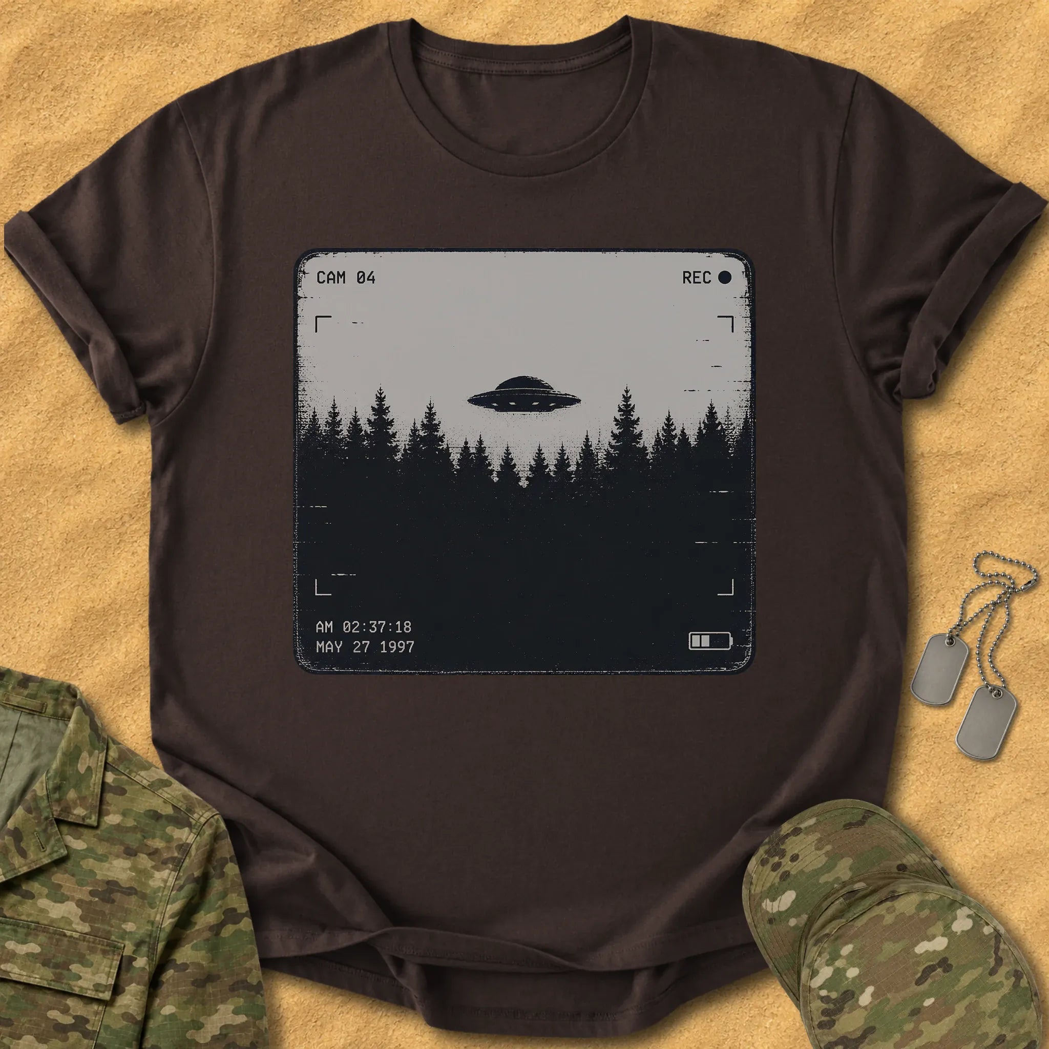 T-Shirt Treeline UFO Sighting T-Shirt