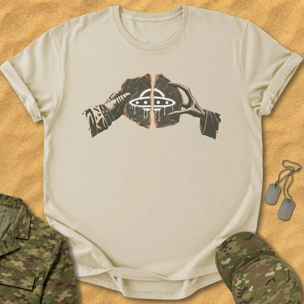 T-Shirt Two Halves Meet T-Shirt