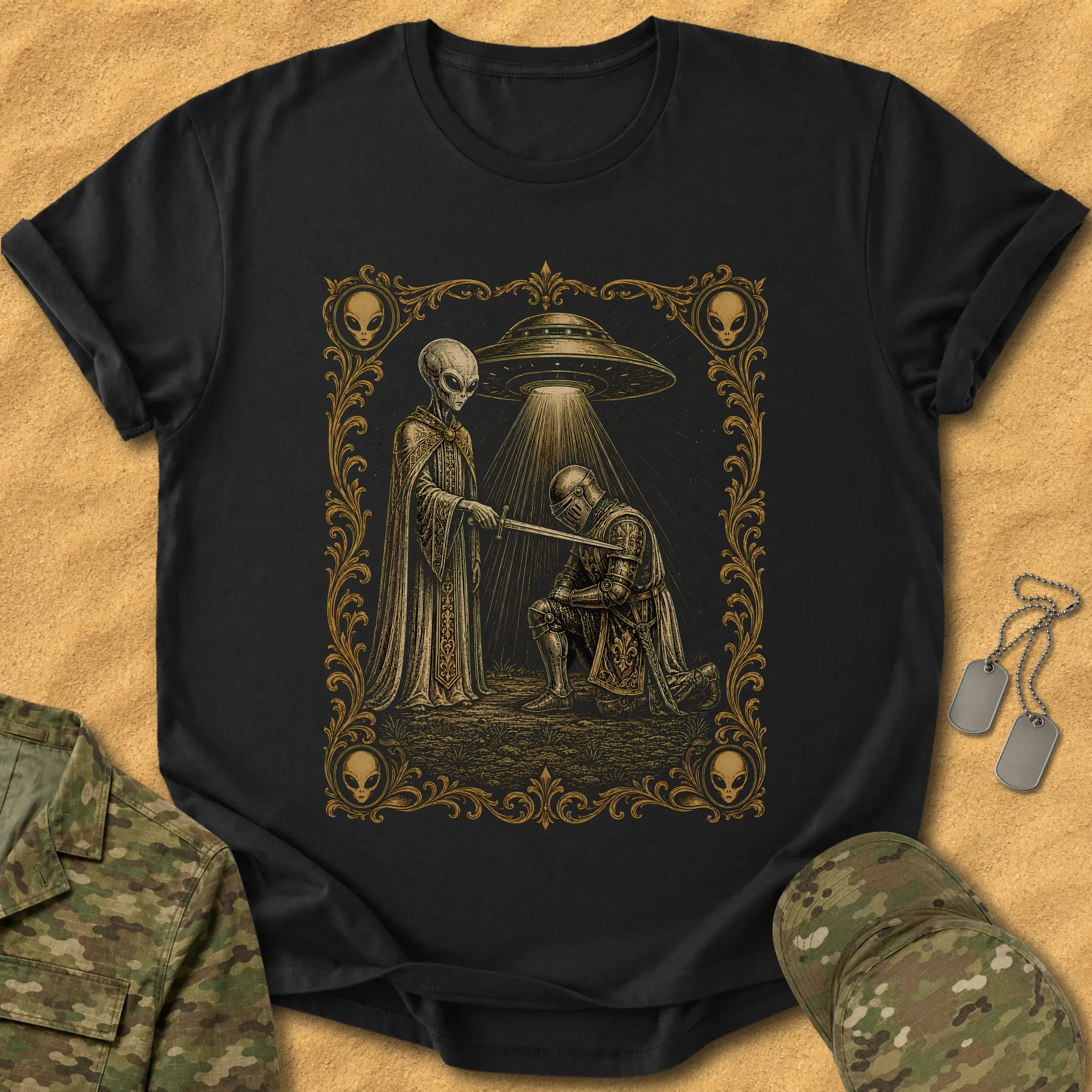 T-Shirt Visitor Knighted T-Shirt