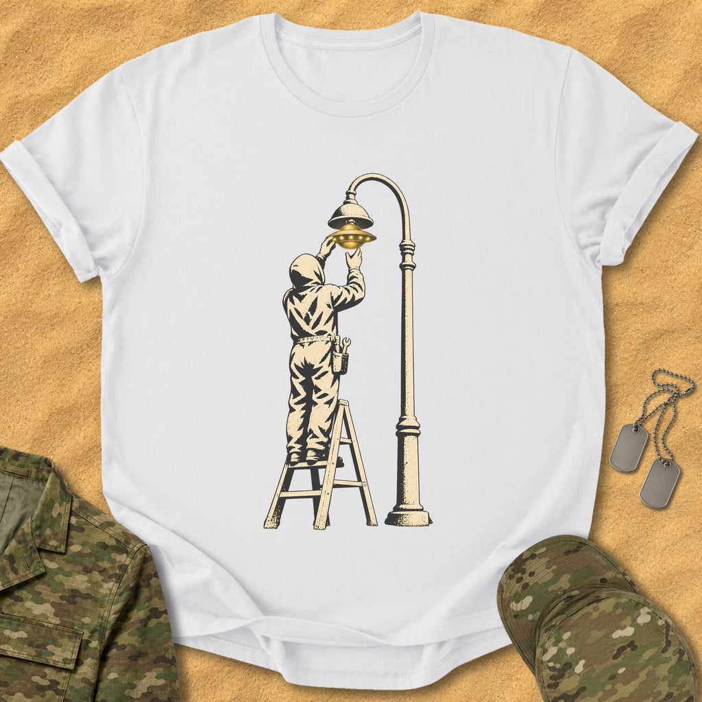T-Shirt Lamp Lighter T-Shirt